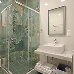 Apartament Omega *